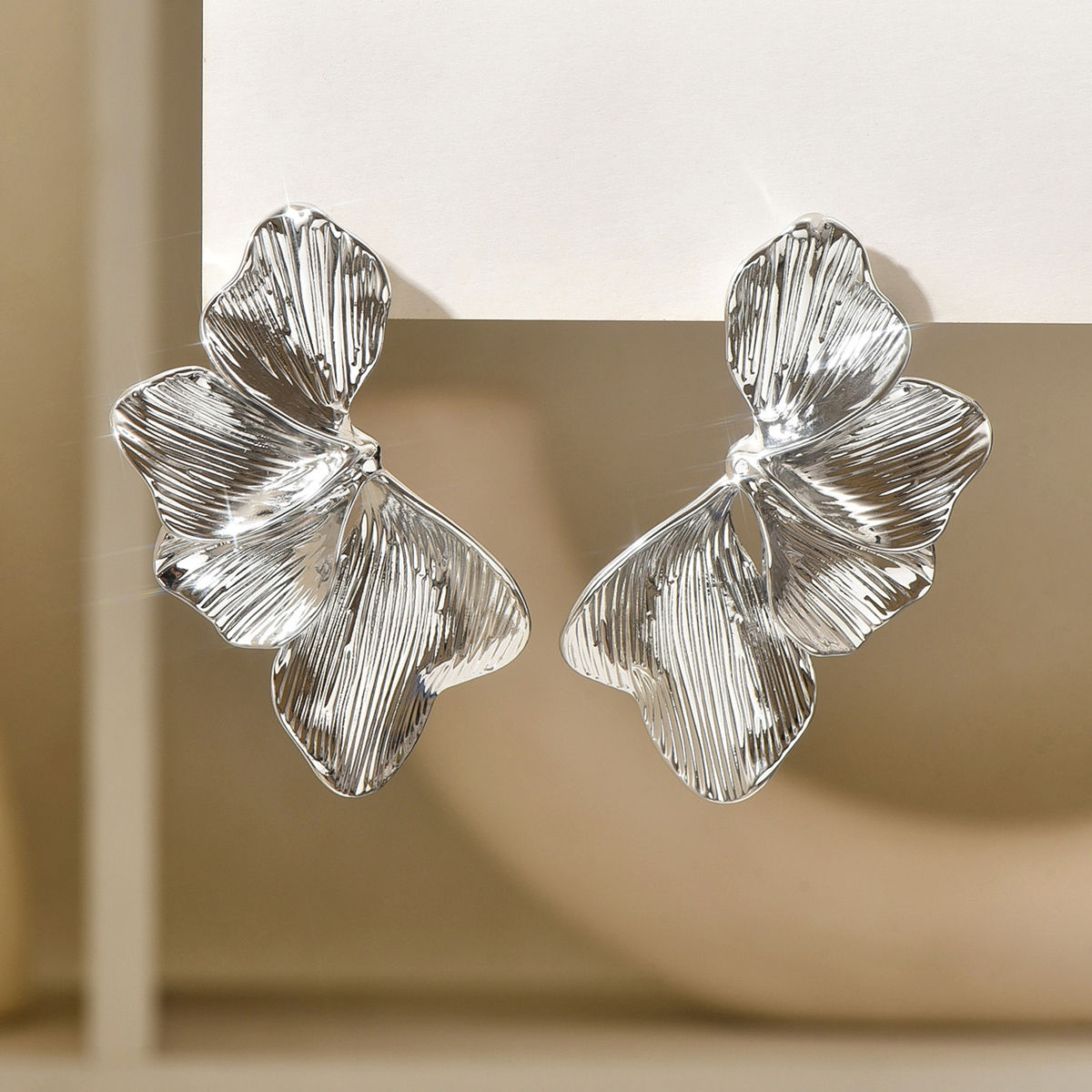 Fleur™ Sculptural Petal Earrings