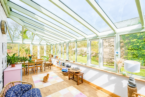 sunroom chat.png