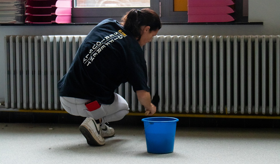 KLEEN is uw ideale partner voor de professionele schoonmaak van uw kantoren, scholen en bedrijfsgebouwen.