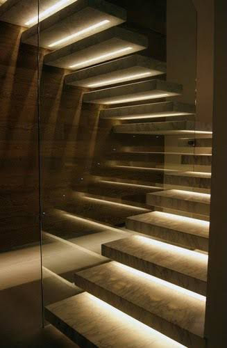 STAIRS & RAILING (19).jpeg