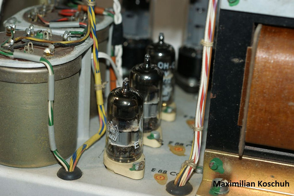 Miniaturbild: Rohde & Schwarz 50-Watt Tube Amplifier FR501-8 Röhrenverstärker 6x EL34