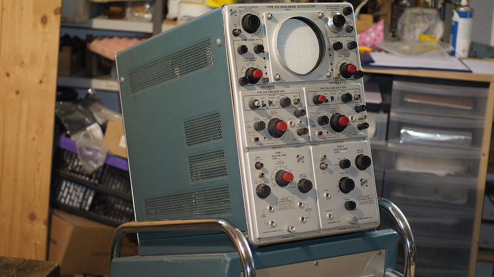 Miniaturbild: Tektronix Type 555 Dual-Beam Oscilloscope Oszilloskop + Trolly