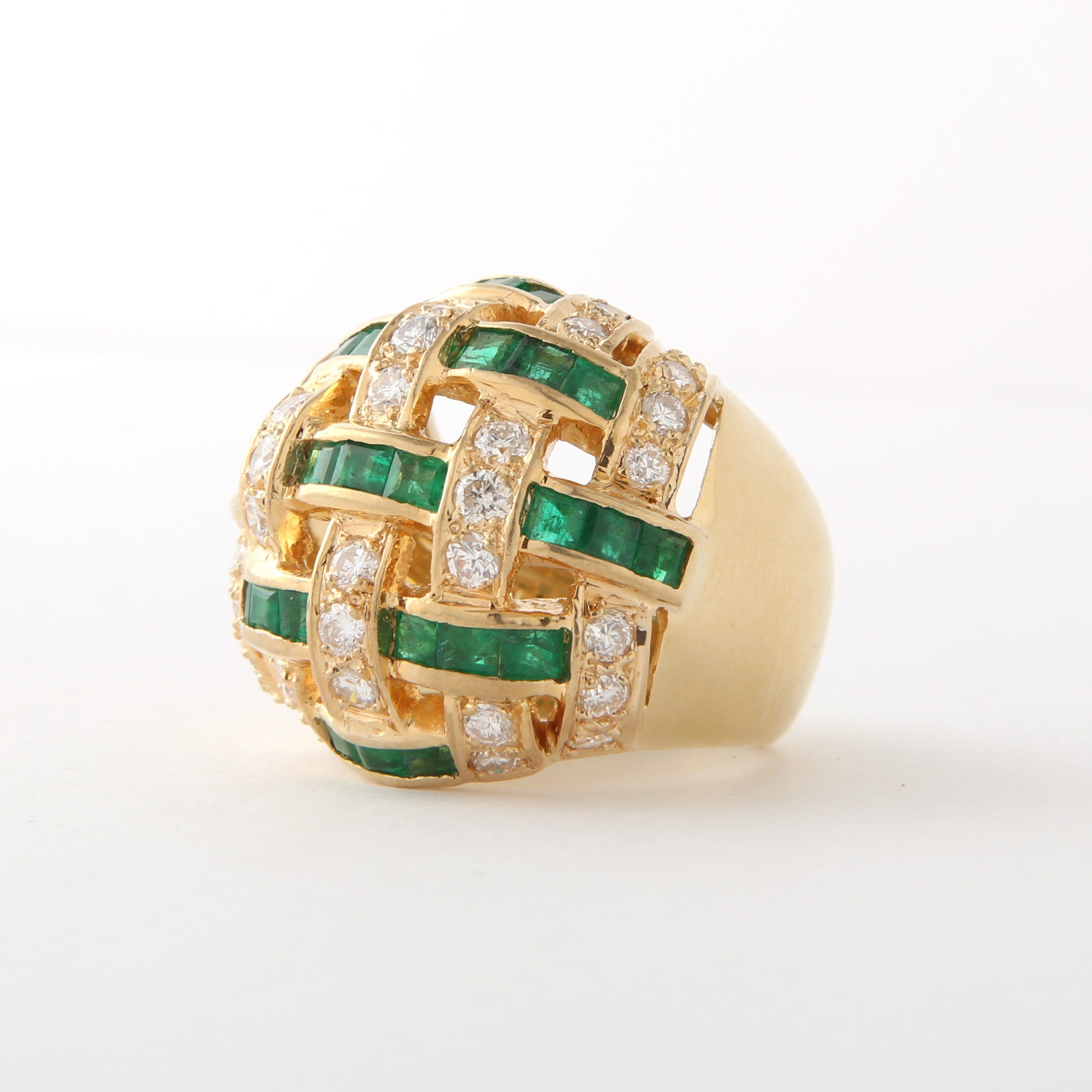 Retro 18K Gold Dome Shape Diamond & Emerald Criss Cross Ring