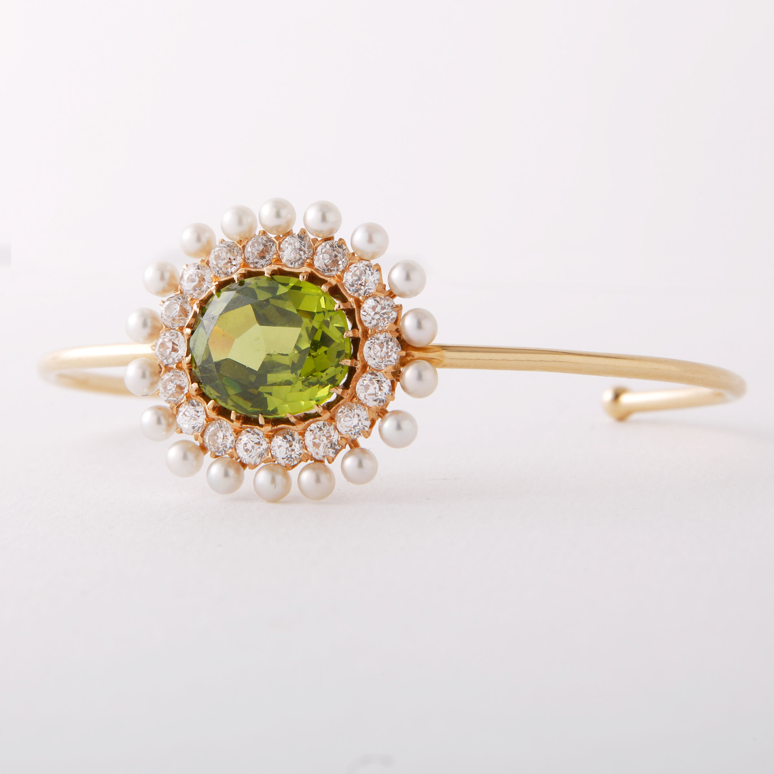 Vintage 18K Gold Peridot/Diamond/ Pearl Cuff Bracelet Early 20th Century