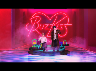カナメとハルキー「BUZZ KISS」MV