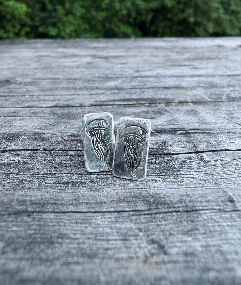 Thumbnail: simpe studs