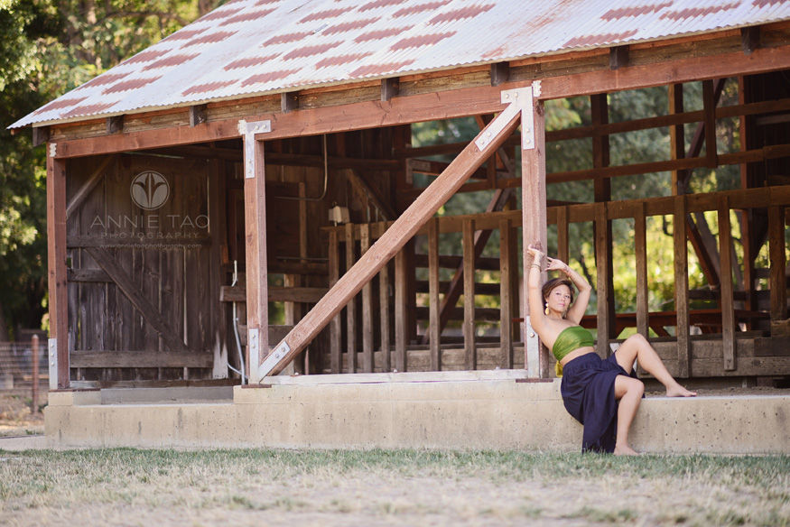 East-Bay-styled-photography-woman-leaning-back-in-barn
