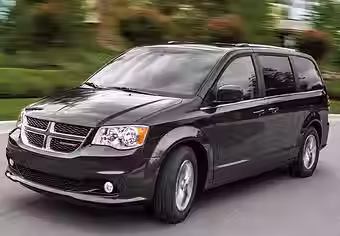 2019-Dodge-Grand Caravan Passenger-FrontSide_DTGC1901_640x480.avif