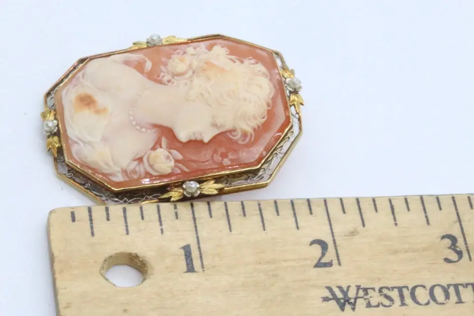 Thumbnail: 14K Yellow Gold Victorian Finely Carved Shell Cameo Brooch With Seed Pearls