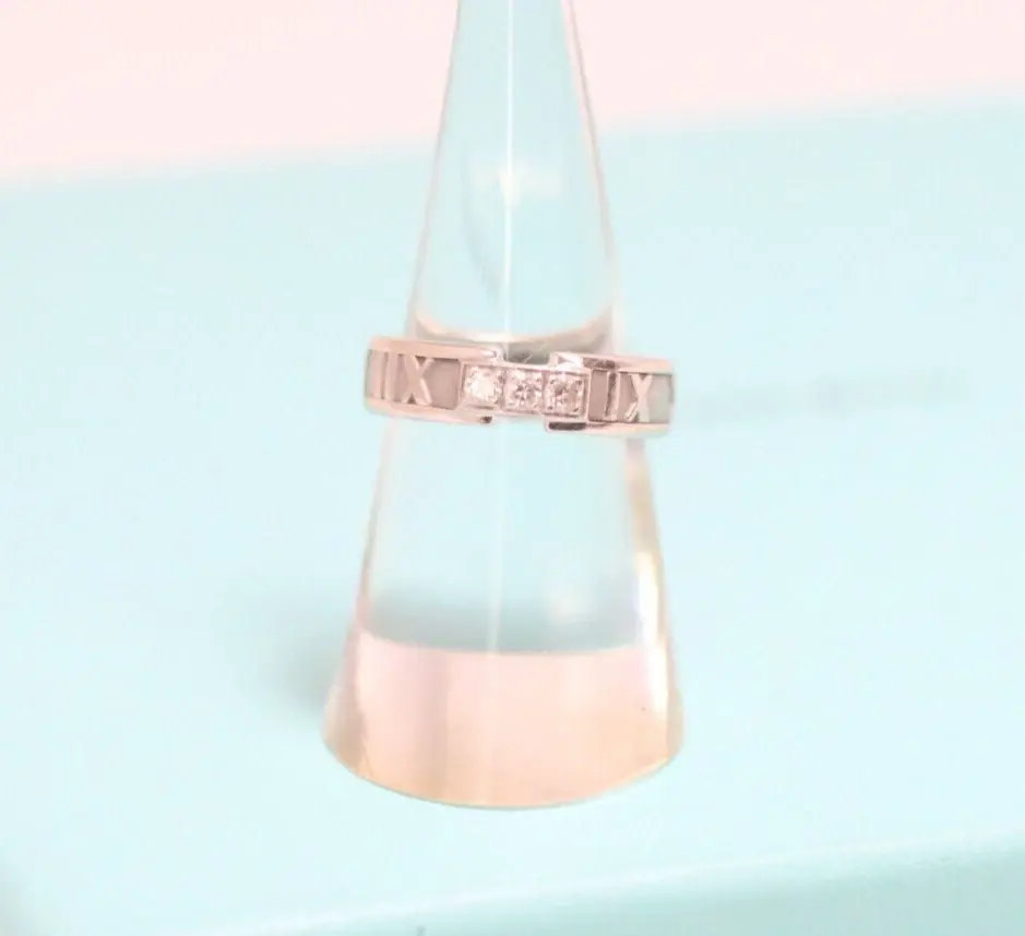 Thumbnail: Tiffany & Co Atlas 3 Diamond 18K White Gold 0.3 Carat 1995 Ring Size 7