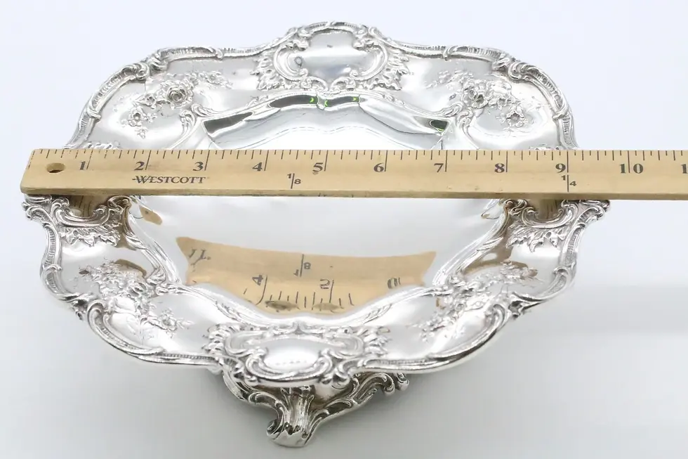 Thumbnail: Spaulding & Co. Chicago Sterling Silver Dessert Stand