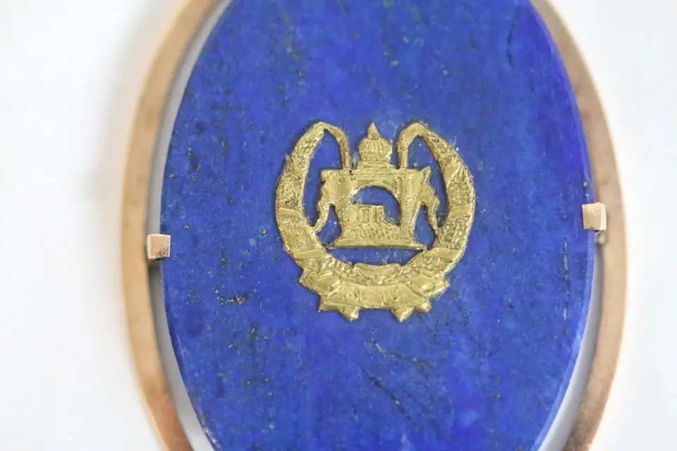 Thumbnail: 9K Yellow Gold Lapis Lazuli Vintage Pendant