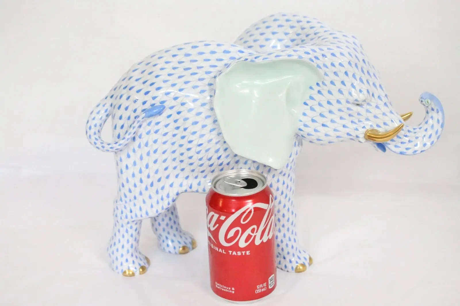Herend Porcelain Elephant, Hand-Painted. Blue-on-White Fishnet Pattern w/Gold