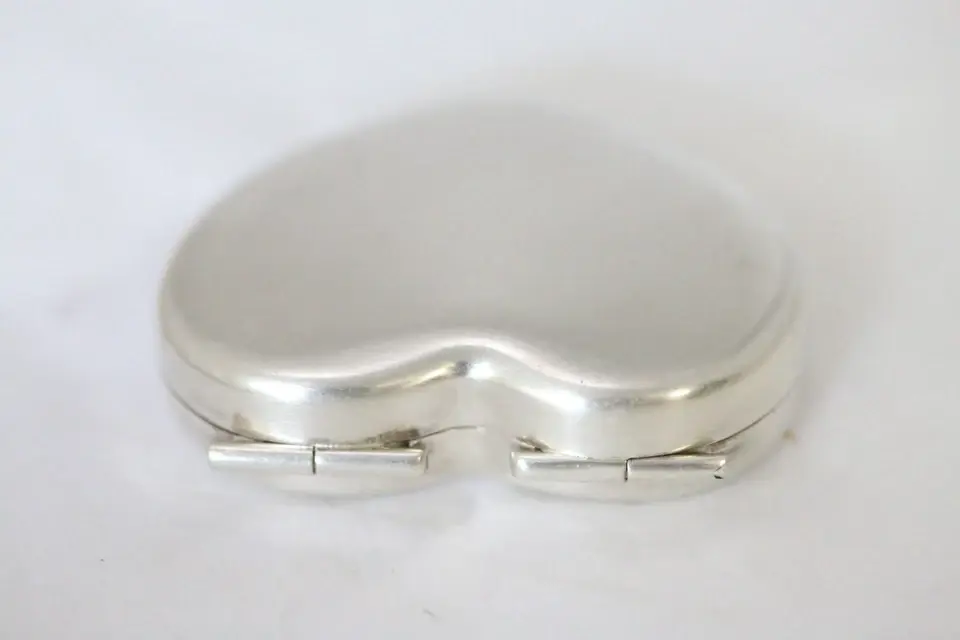 Thumbnail: Tiffany & Co Heart Shape Sterling Silver 1.5" Pill Box