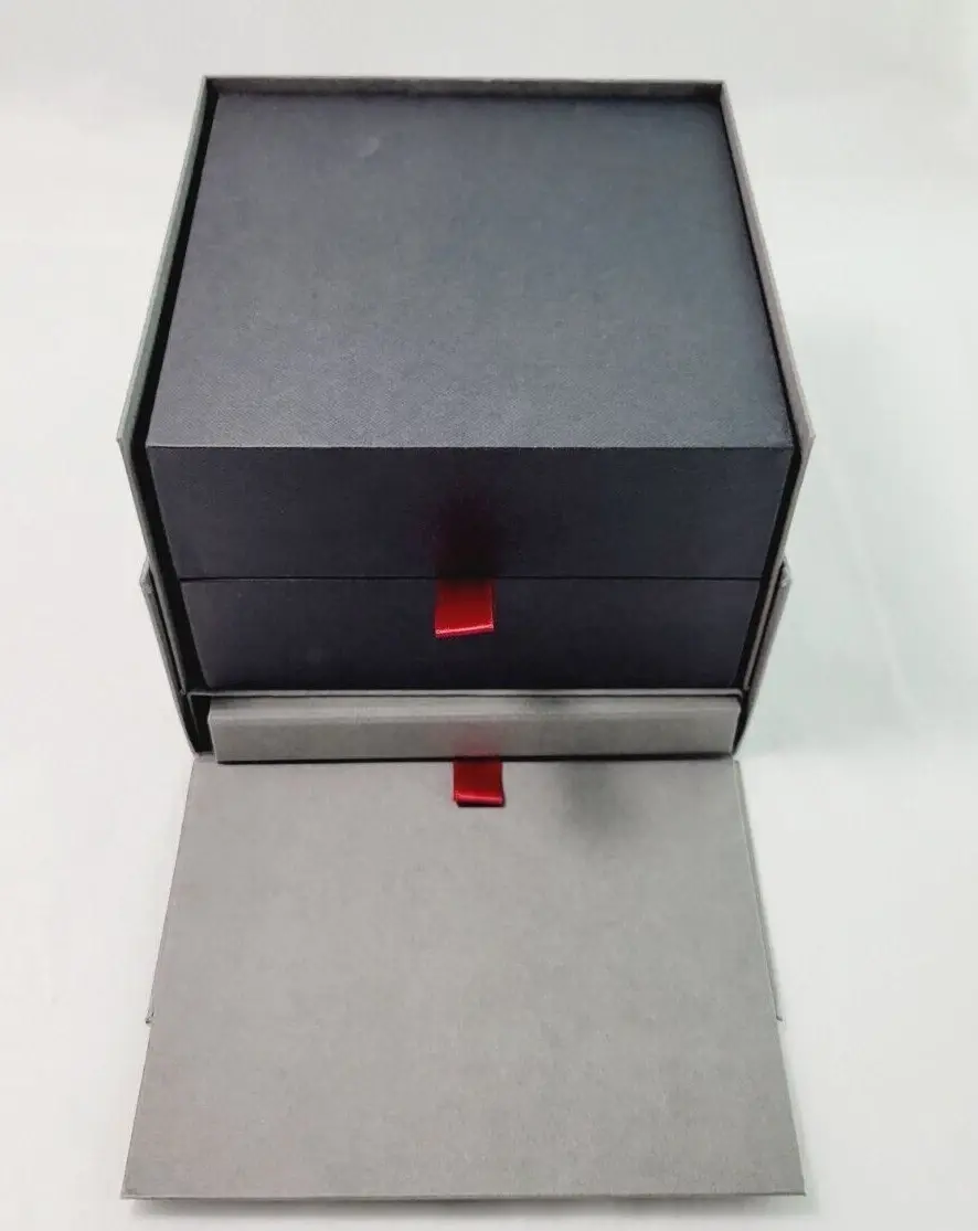 Thumbnail: Oris Rectangular Date Automatic Steel Watch Ref. 01 561 7652 4031 Box Papers