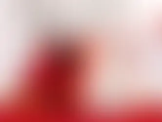 Florals? Groundbreaking..Devil Wears Prada 2 Just Took Over the Red Carpet