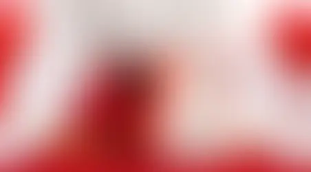 Florals? Groundbreaking..Devil Wears Prada 2 Just Took Over the Red Carpet