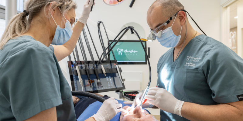 Digitale Dentaleinheit XO FLOW im Einsatz in einer modernen Zahnarztpraxis in Schweden