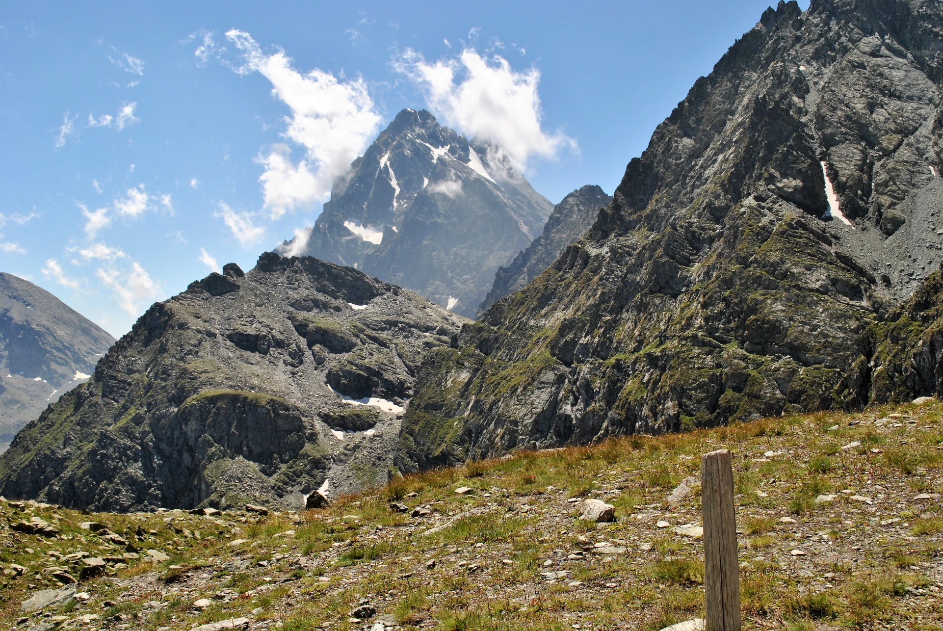 Parete Nord Est Monviso