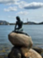The Little Mermaid statue in Copenhagen Denmark. LisaEatsTheWorld.com