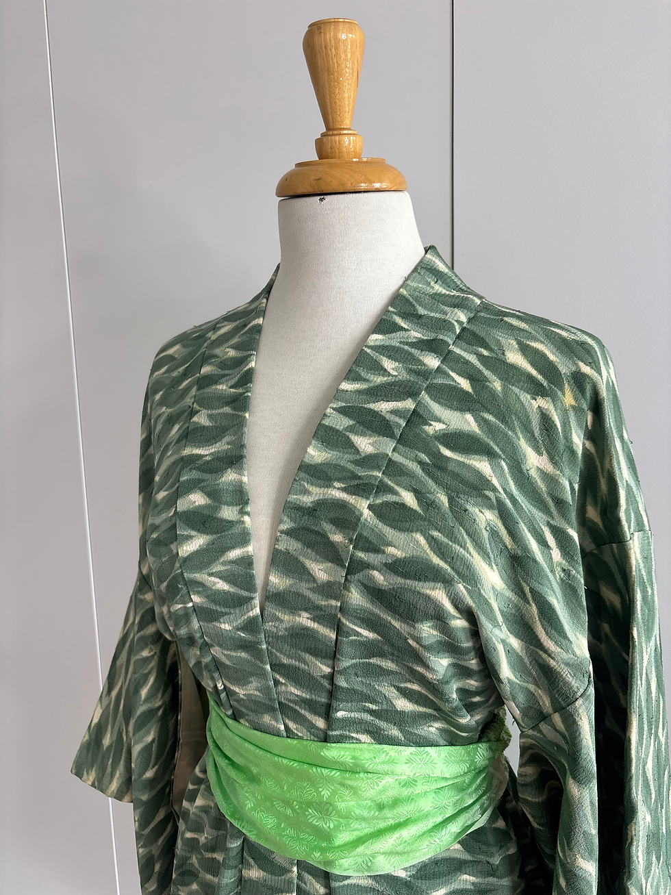 Thumbnail: Green leaf print silk haori