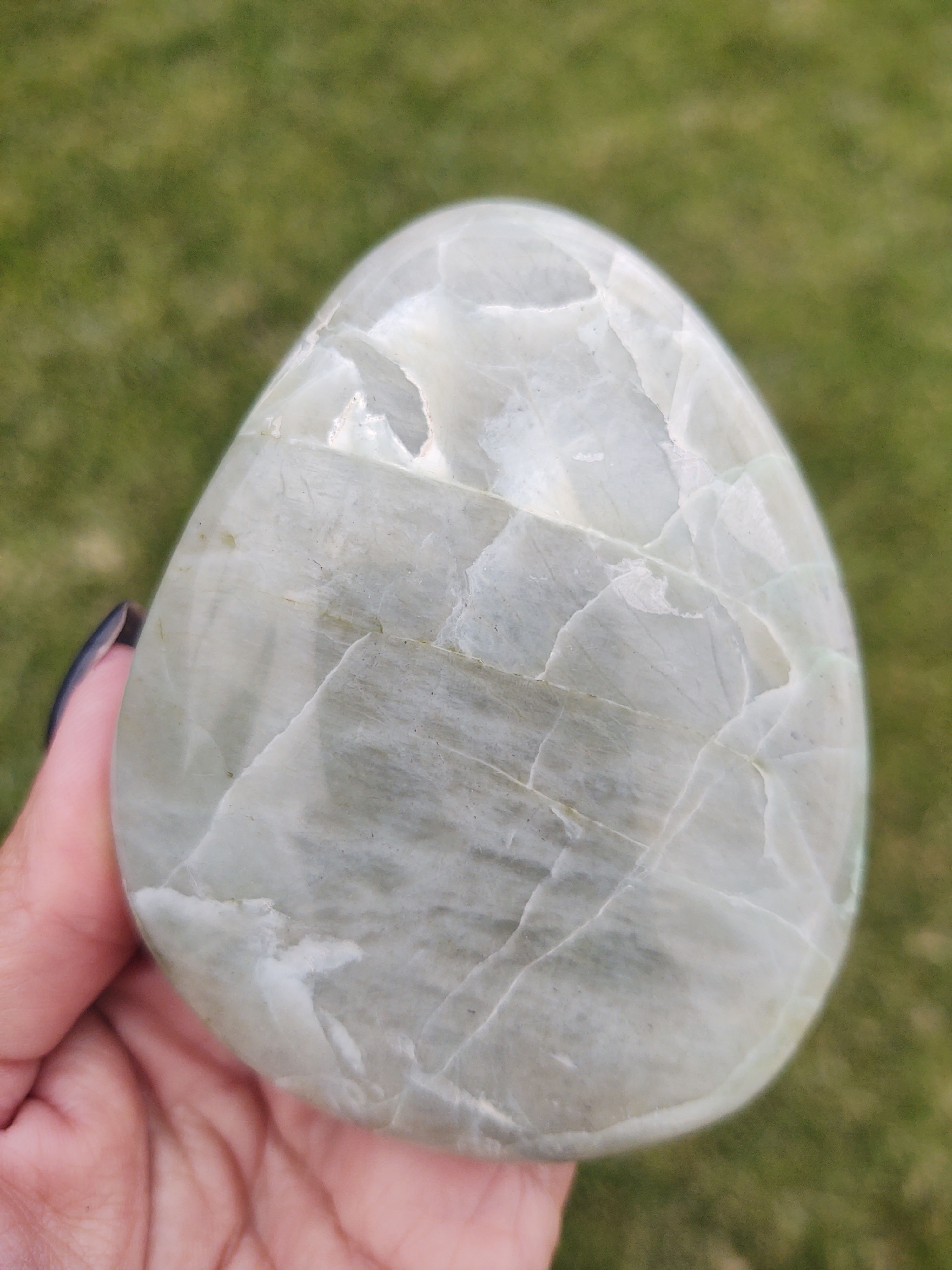XXL Garnierite Palm Stone