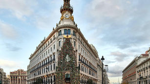LA ÉPOCA NAVIDEÑA LLEGA A FOUR SEASONS HOTEL MADRID