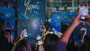 YAMI SAFDIE AMPLIFICA LA EXPERIENCIA EN HARD ROCK HOTEL CANCÚN CON UN SHOWCASE ÍNTIMO Y MEMORABLE PARA SUS HUÉSPEDES