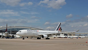 DFW ACTUALIZA SU SERVICIO A FRANKFURT Y A PARÍS