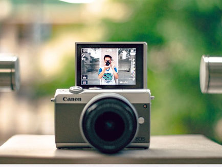 Explore the World Through Canon Camera’s Stunning Lenses