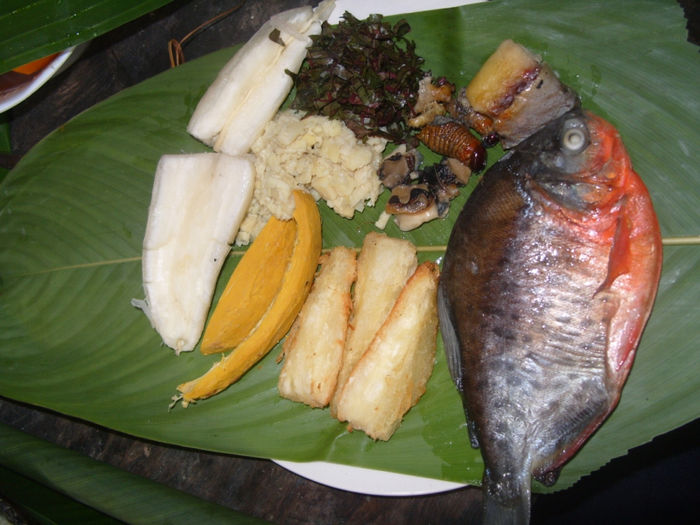 TRADICIONES Y COSTUMBRES