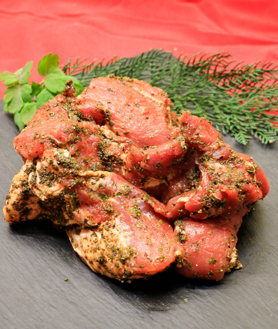 Zartes Räucherlendchen am Stück mit Kräutermarinade