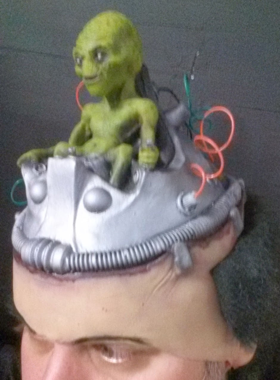 Thumbnail: Alien Pilot