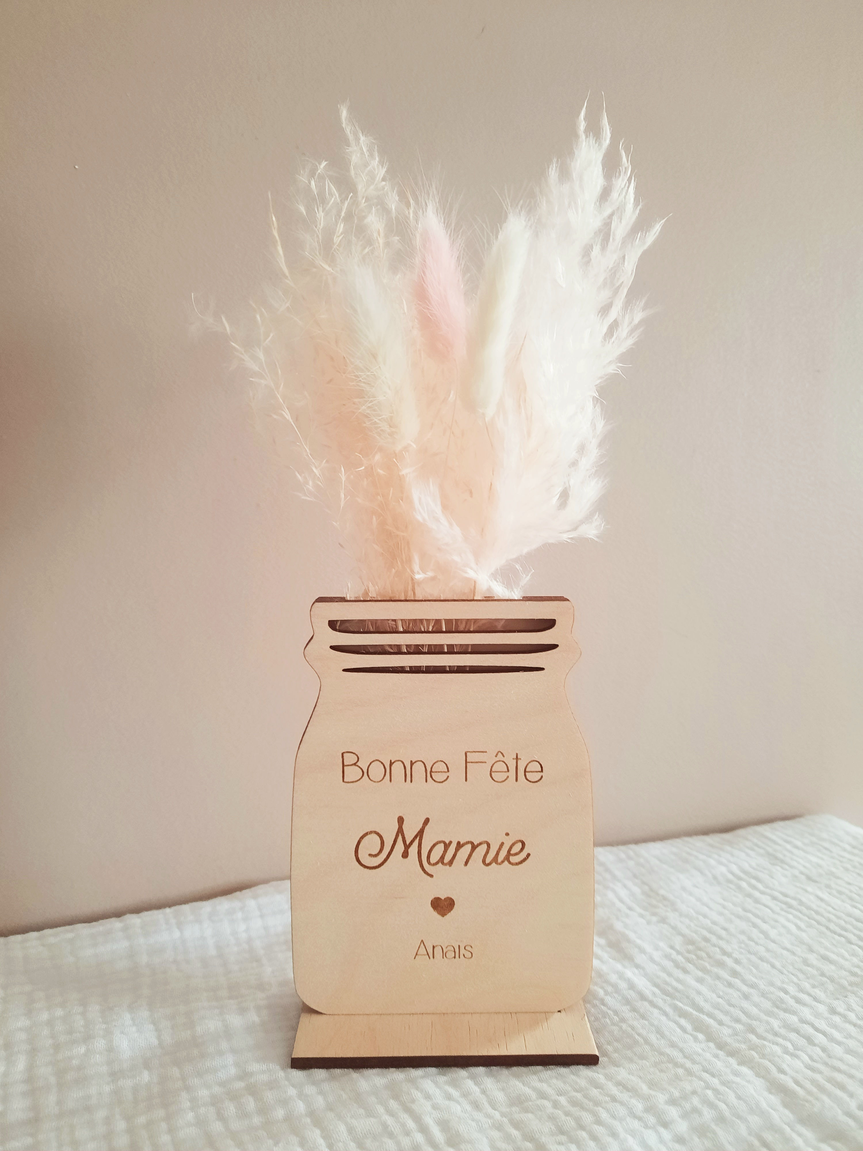 Décoration personnalisée Mamie bois et fleurs séchées