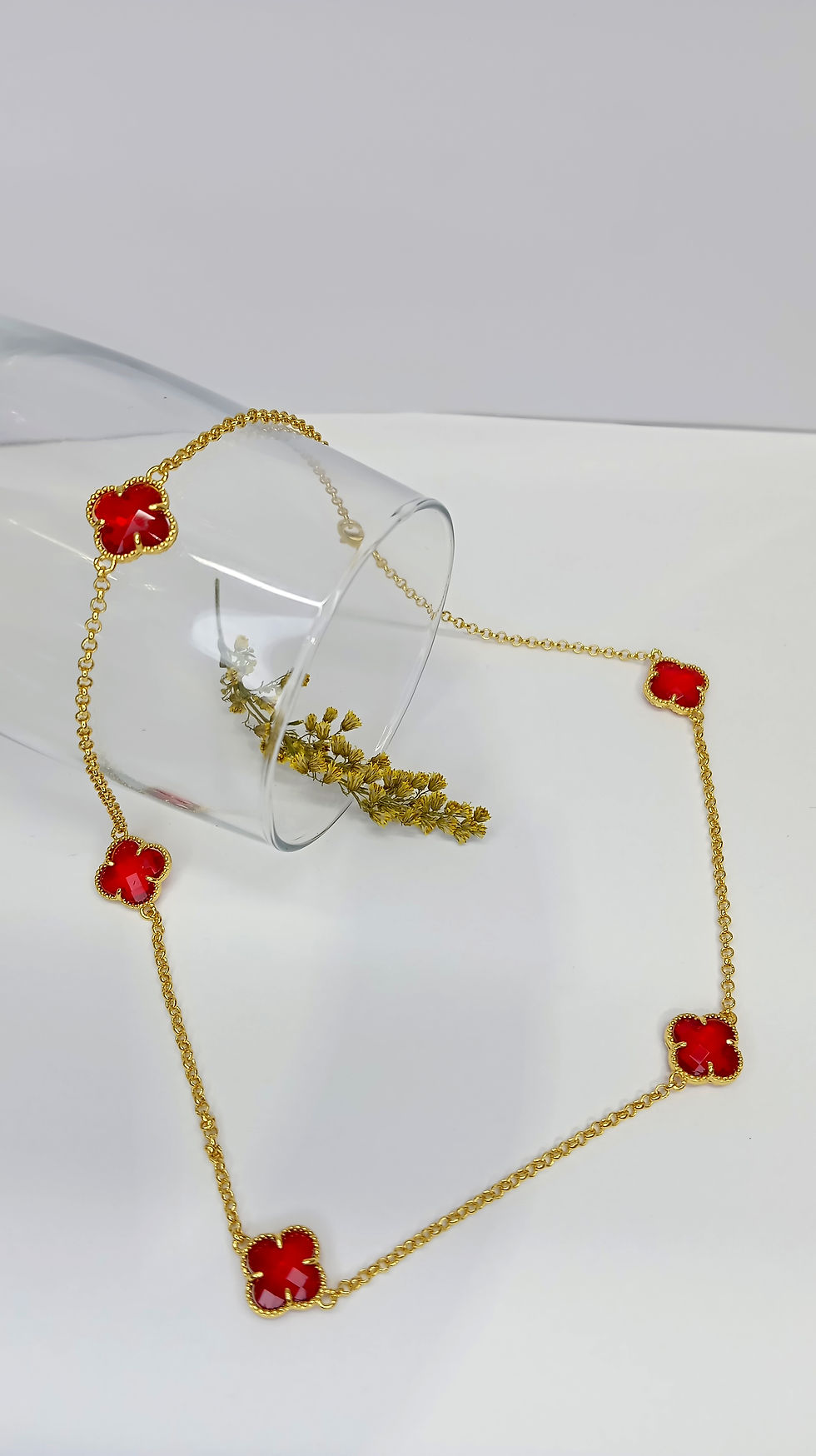Colar de Trevo Vermelho Banhado a Ouro 18k
