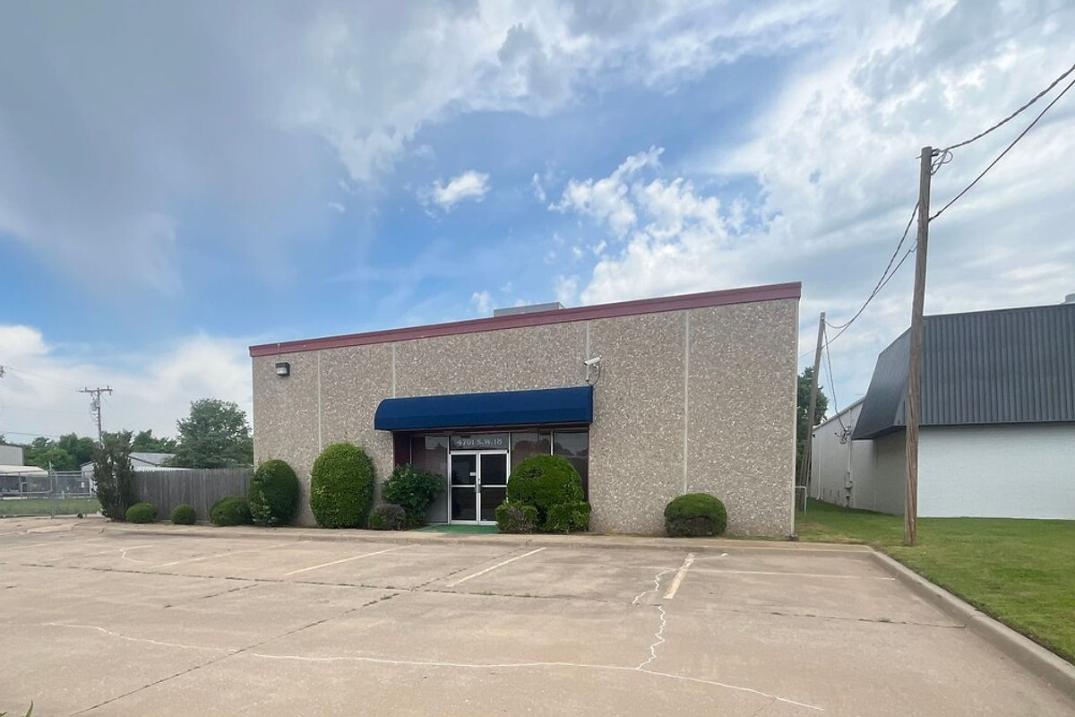4701 SW 18th St — industrial for lease in Oklahoma