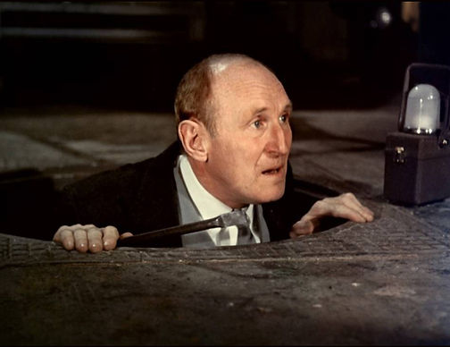 Bourvil (Eugène Laporte) dans 3 enfants dans le désordre