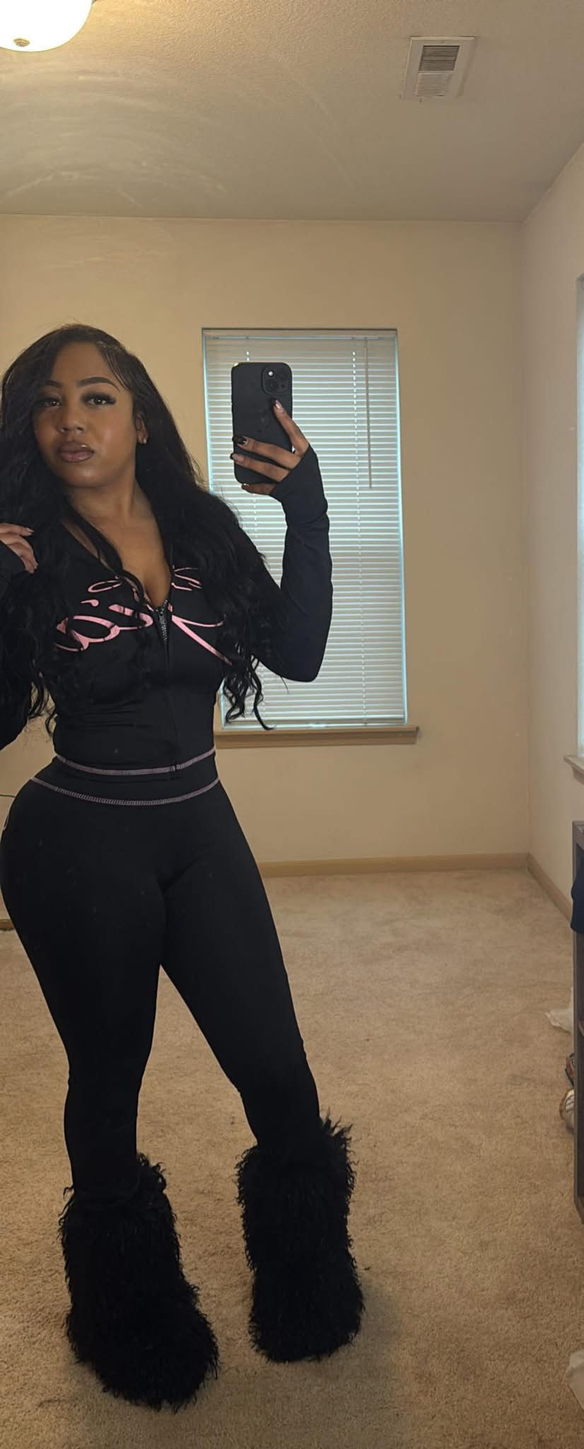 Thumbnail: Gia Sets