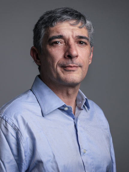 Marco Mancini è rappresentato dall'agenzia A.A.A. Artisti Autori Associati