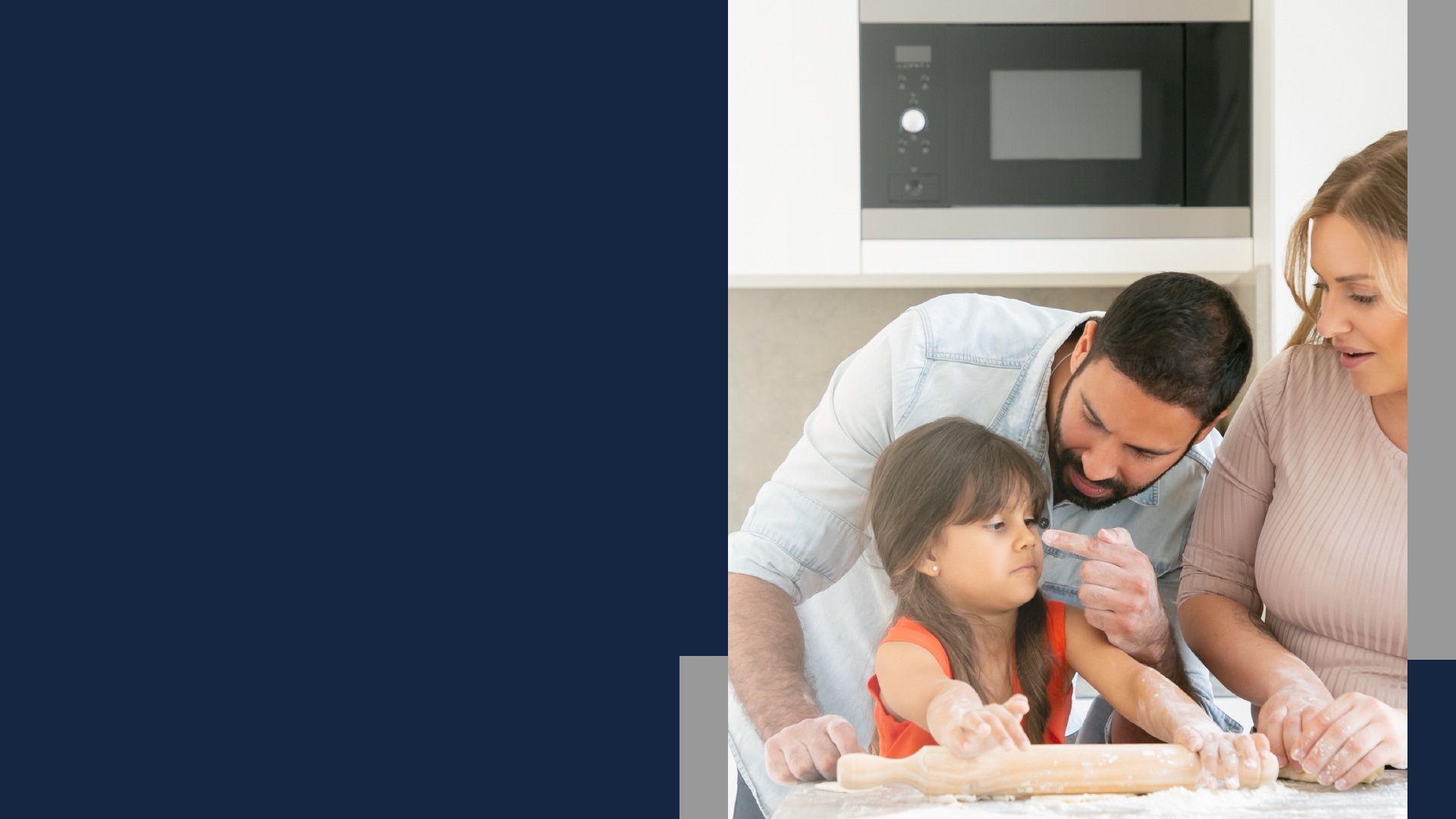 Familia puertorriqueña en Palmas Del Mar feliz tras la Reparación de Microondas