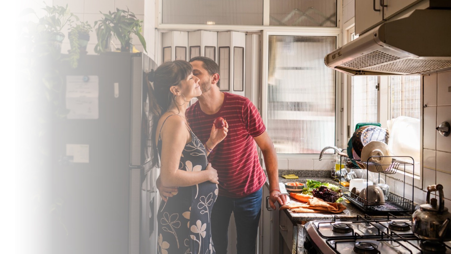 Familia puertorriqueña en Cupey feliz tras la Reparación de Estufas Gas
