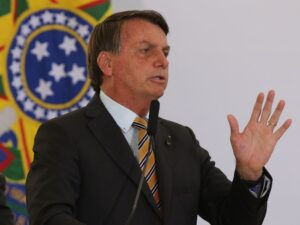 QUANDO O GABINETE DO ÓDIO VIRA UM ESCRITÓRIO DO HUMOR