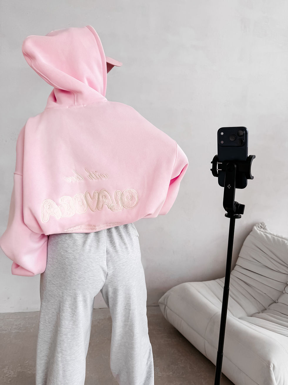 Miniatura: Ola Voga damska bluza oversize LASANA 2026 na zamek z haftem with love OLAVOGA