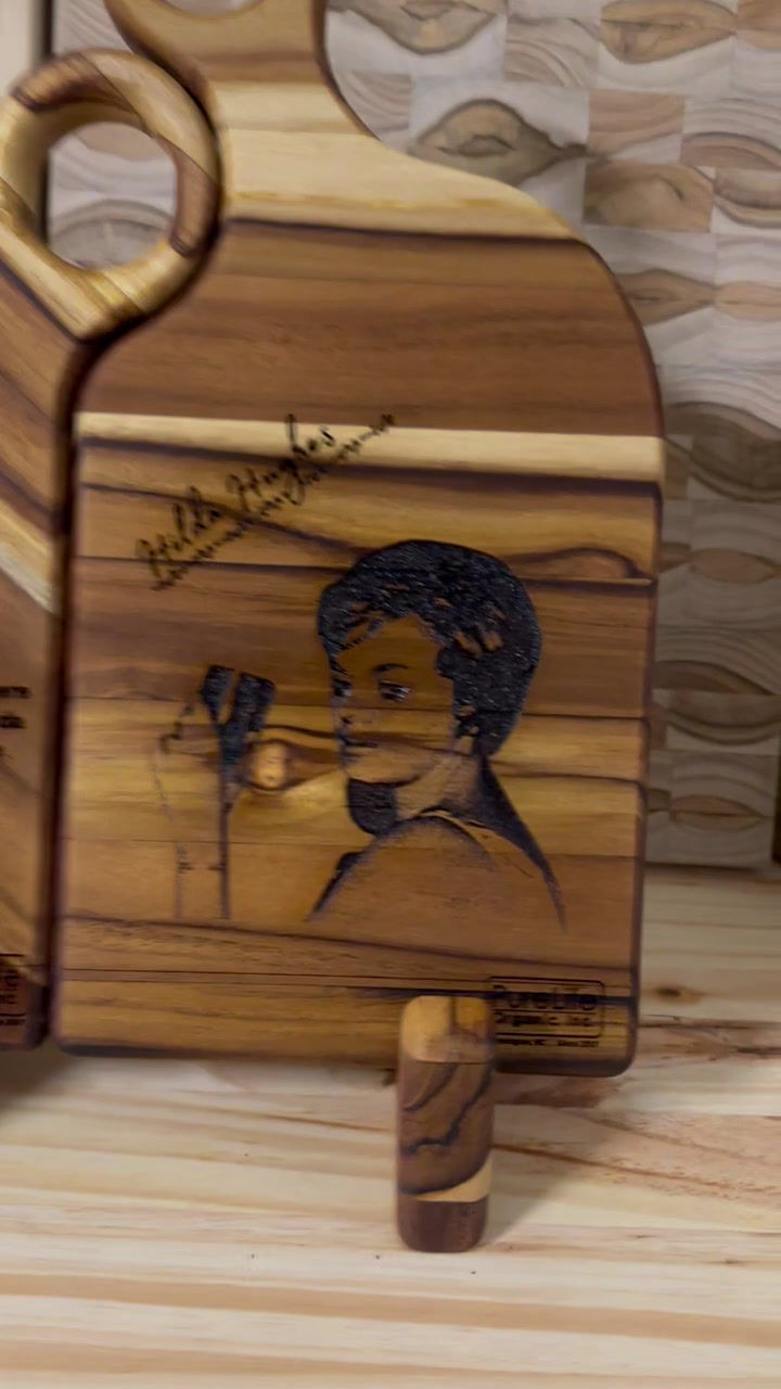 PureLife Organic  Inc Romeo and Juliet with laser engraved photo