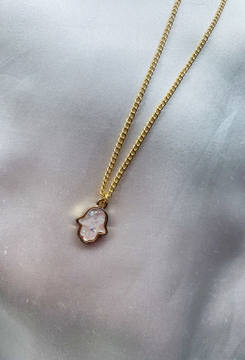 Thumbnail: Necklace Hamsa hand