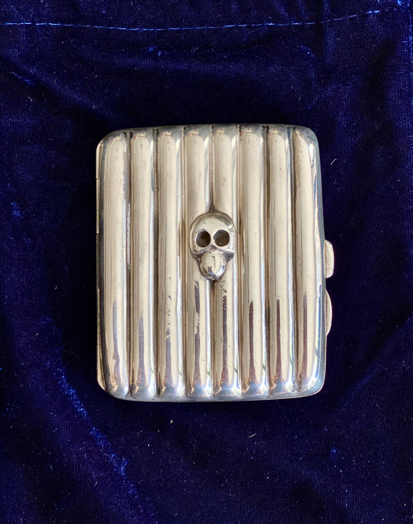Vintage Pinstripe Dugg Case