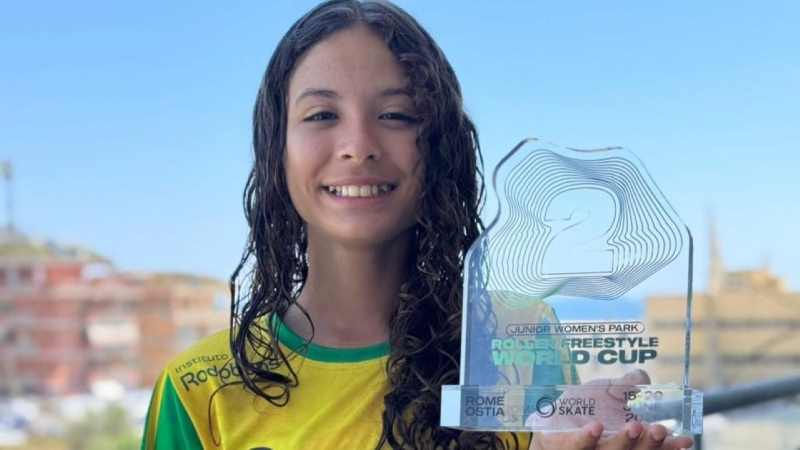 Joana Caroline Tavares Melo