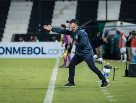 Em casa, Mirassol faz duelo decisivo contra o Fluminense