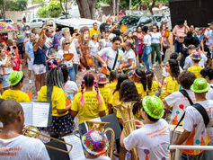 Bloco toca da Carlota
