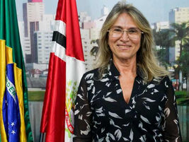 Cláudia Bassitt